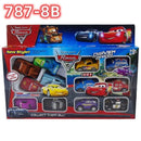 Conjunto com 12 miniaturas de carros Disney Pixar, incluindo Relâmpago McQueen, Jackson Storm e Mate. Perfeito para colecionadores e presentes de aniversário infantil.