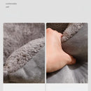 Cama confortável para gatos e cães com design aconchegante. Almofada macia que oferece suporte e segurança para seu pet descansar. Ideal para qualquer ambiente da casa.