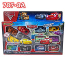 Conjunto com 12 miniaturas de carros Disney Pixar, incluindo Relâmpago McQueen, Jackson Storm e Mate. Perfeito para colecionadores e presentes de aniversário infantil.
