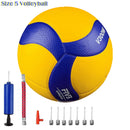 Bola de voleibol tamanho 5 em couro PU com toque macio. Ideal para competições, treinamentos e uso em ambientes internos e externos. Construção durável e desempenho profissional.